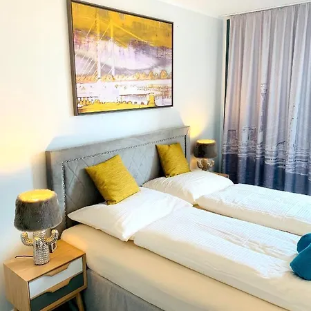 Besotel Mettmann- 20 2 Standorte 35 Schlafzimmer 29 Badezimmer 52 Betten Fuer 73 Gaeste Appart hôtel Mettmann