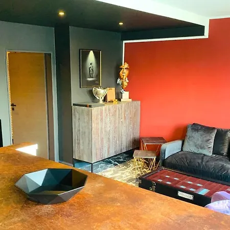 Aparthotel Besotel Mettmann-schicke Oder Naehe Golfplatz Gruiten Und Neandertal Mit Glasfaser Wlan Und Parkplatz-viele Schlafzimmer Mit Bad En Mettmann