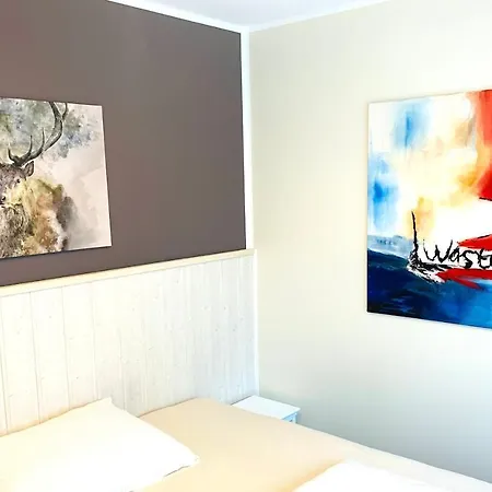 Aparthotel Besotel Mettmann-schicke Oder Nähe Golfplatz Gruiten Und Neandertal Mit Glasfaser Wlan Und Parkplatz-viele Schlafzimmer Mit Bad En Mettmann