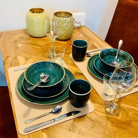 Hotel apartamentowy Besotel Mettmann- 20 2 Standorte 35 Schlafzimmer 29 Badezimmer 52 Betten Fuer 73 Gaeste