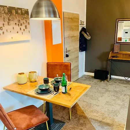 Besotel Mettmann- 20 2 Standorte 35 Schlafzimmer 29 Badezimmer 52 Betten Fuer 73 Gaeste 4*