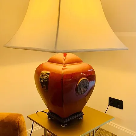 Besotel Mettmann- 20 2 Standorte 35 Schlafzimmer 29 Badezimmer 52 Betten Fuer 73 Gaeste