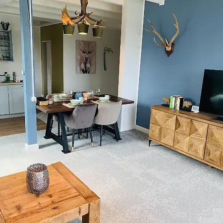 Besotel Mettmann- 20 2 Standorte 35 Schlafzimmer 29 Badezimmer 52 Betten Fuer 73 Gaeste Appart hôtel 4*