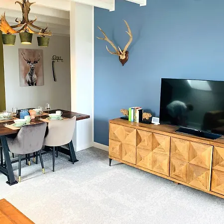 Besotel Mettmann- 20 2 Standorte 35 Schlafzimmer 29 Badezimmer 52 Betten Fuer 73 Gaeste Mettmann