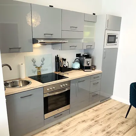 Besotel Mettmann- 20 2 Standorte 35 Schlafzimmer 29 Badezimmer 52 Betten Fuer 73 Gaeste Appart hôtel