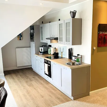 Besotel Mettmann- 20 2 Standorte 35 Schlafzimmer 29 Badezimmer 52 Betten Fuer 73 Gaeste Hotel apartamentowy Mettmann