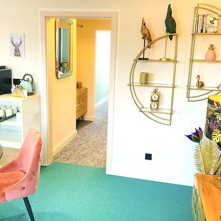 Besotel Mettmann- 20 2 Standorte 35 Schlafzimmer 29 Badezimmer 52 Betten Fuer 73 Gaeste 4* Mettmann