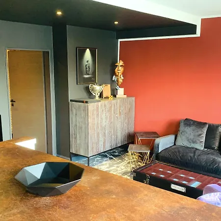Aparthotel Besotel Mettmann-schicke Oder Nähe Golfplatz Gruiten Und Neandertal Mit Glasfaser Wlan Und Parkplatz-viele Schlafzimmer Mit Bad En