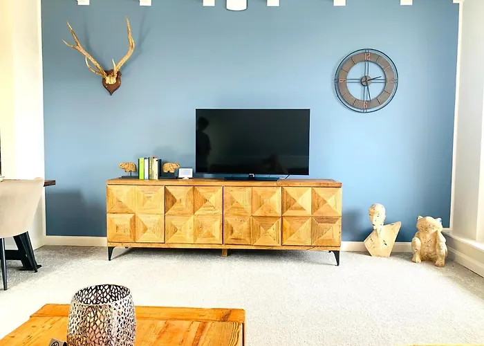 Besotel Mettmann- 20 2 Standorte 35 Schlafzimmer 29 Badezimmer 52 Betten Fuer 73 Gaeste 梅特曼