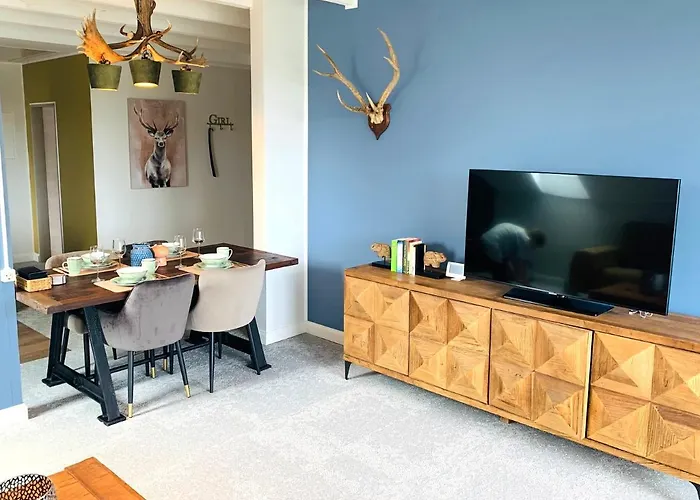 Besotel Mettmann- 20 2 Standorte 35 Schlafzimmer 29 Badezimmer 52 Betten Fuer 73 Gaeste 梅特曼