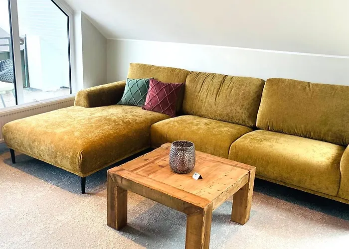 Besotel Mettmann- 20 2 Standorte 35 Schlafzimmer 29 Badezimmer 52 Betten Fuer 73 Gaeste Aparthotel 4*