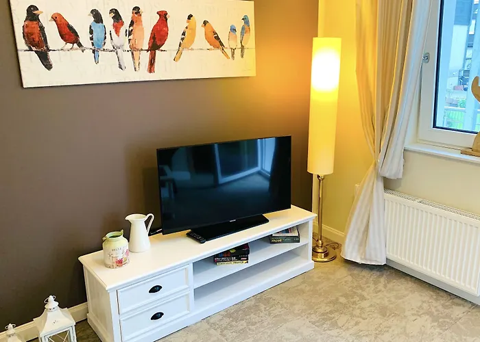 Aparthotel Besotel Mettmann- 20 2 Standorte 35 Schlafzimmer 29 Badezimmer 52 Betten Fuer 73 Gaeste 4*