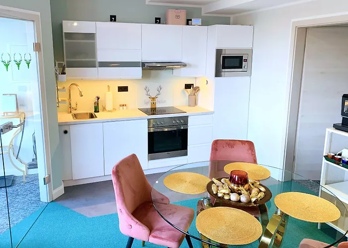 Besotel Mettmann- 20 2 Standorte 35 Schlafzimmer 29 Badezimmer 52 Betten Fuer 73 Gaeste Aparthotel 4*